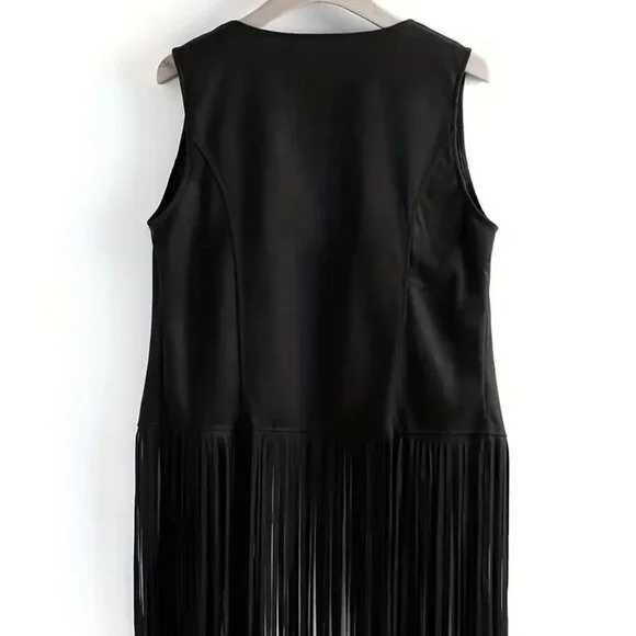 Fringe Hem Character Vest - Picture 3 of 5